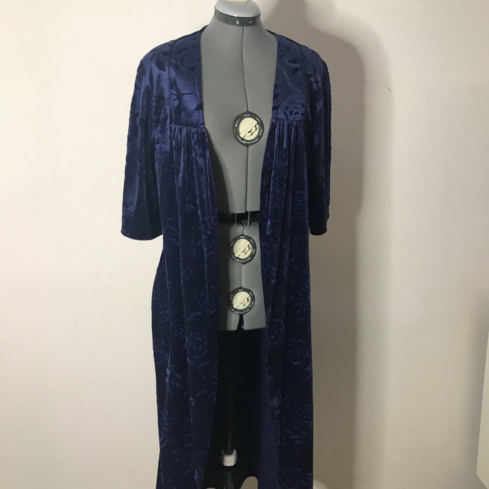 Blue Crushed Velvet Floor Length Cardign
